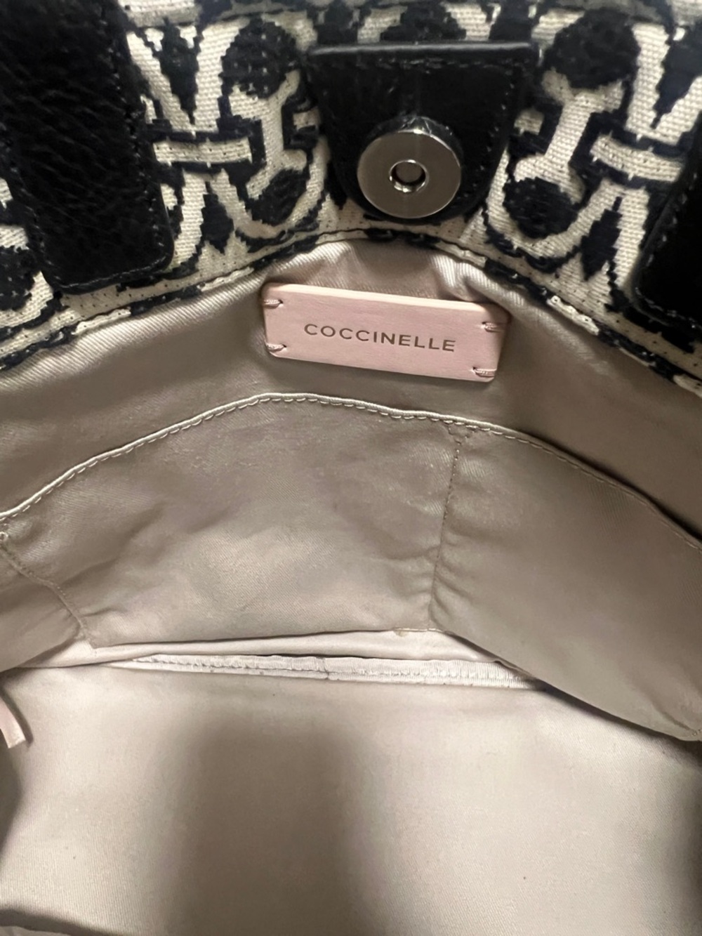 LIKE NEW Coccinelle Never Without Monogram Jacquar Tote in Multi/Noir - Picture 12 of 16